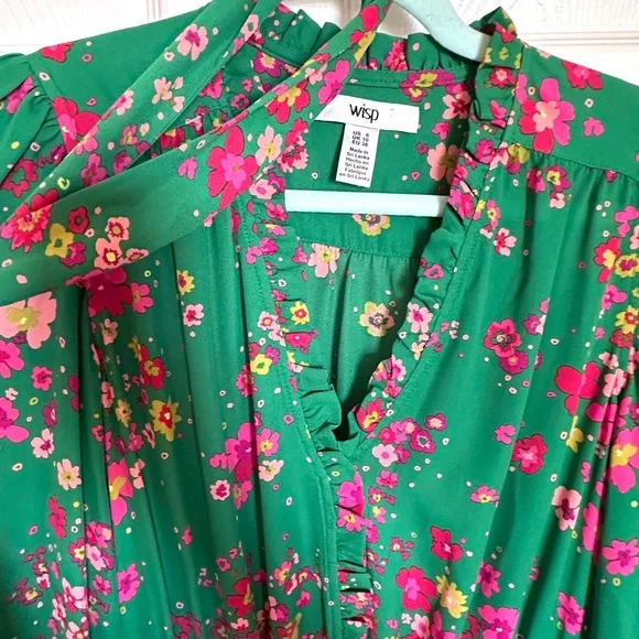Wisp Green Floral Dresss - Picture 3 of 15